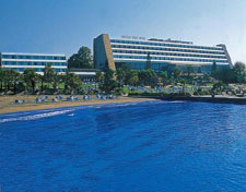 Hotel Amathus Beach