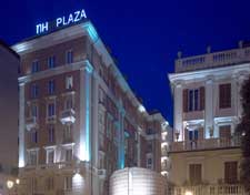 Hotel NH Plaza